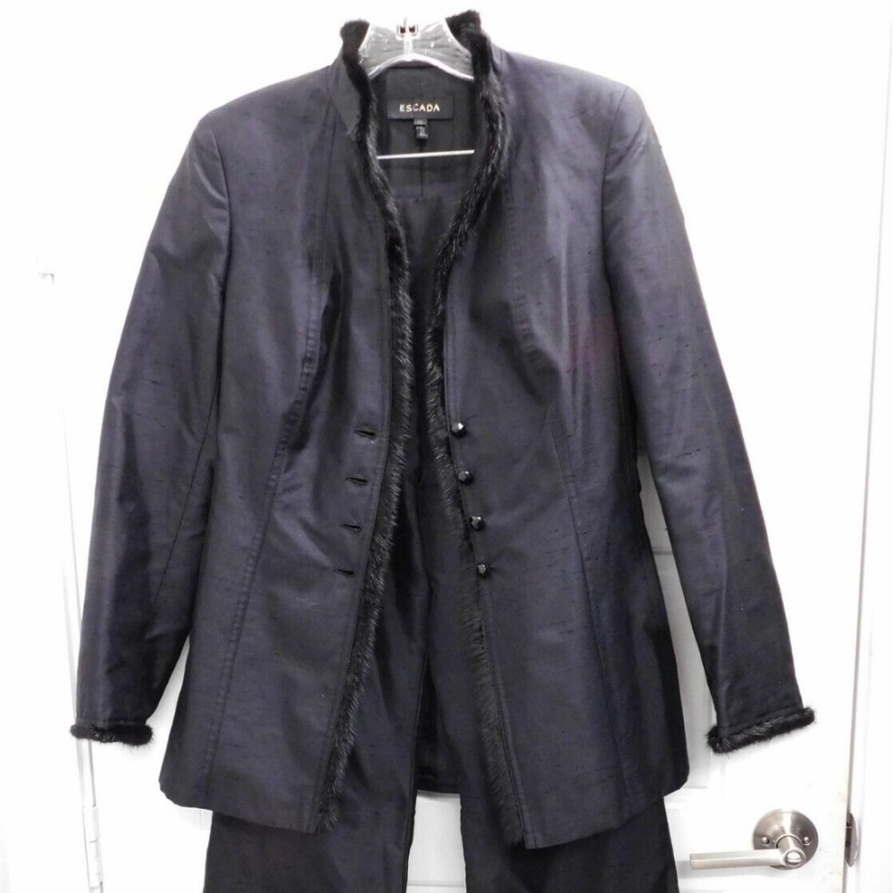 New Escada Black Silk Mink Trim Jacket Pant Suit sz EURO 36/ 38